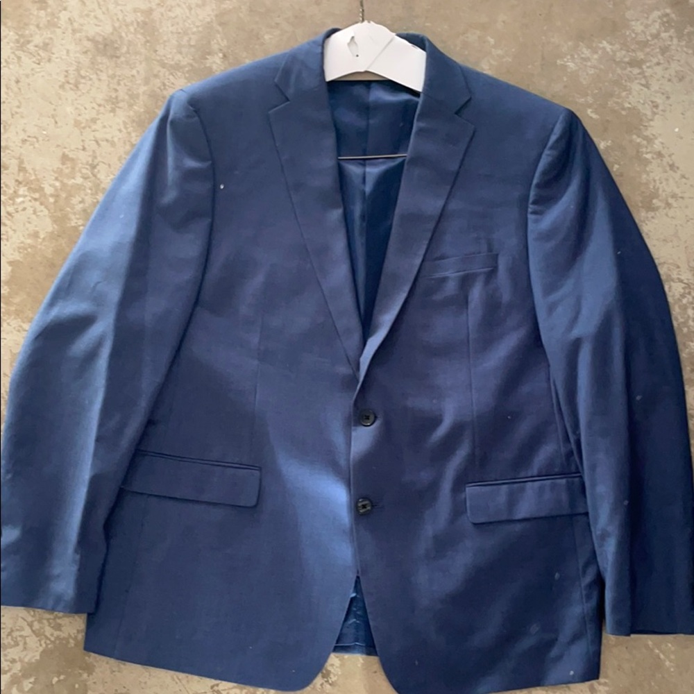 Men’s suit. From Calvin Klein. Used only once.